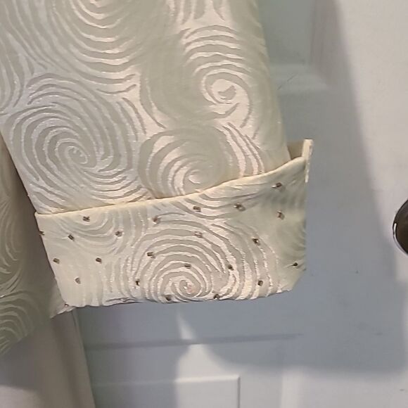 Ladies Size 8 Petite Piece Formal Dress Set From Jessica Howard - Picture 7 of 14